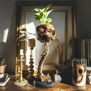 Skull Planter with Spine Stand, Resin Skull Head Flower Succulent Cactus Planter Pots, Skeleton Flower Gothic Vase Decor for Home Office Desk Decorations,Halloween Scene Statue Sculptur (Gold)