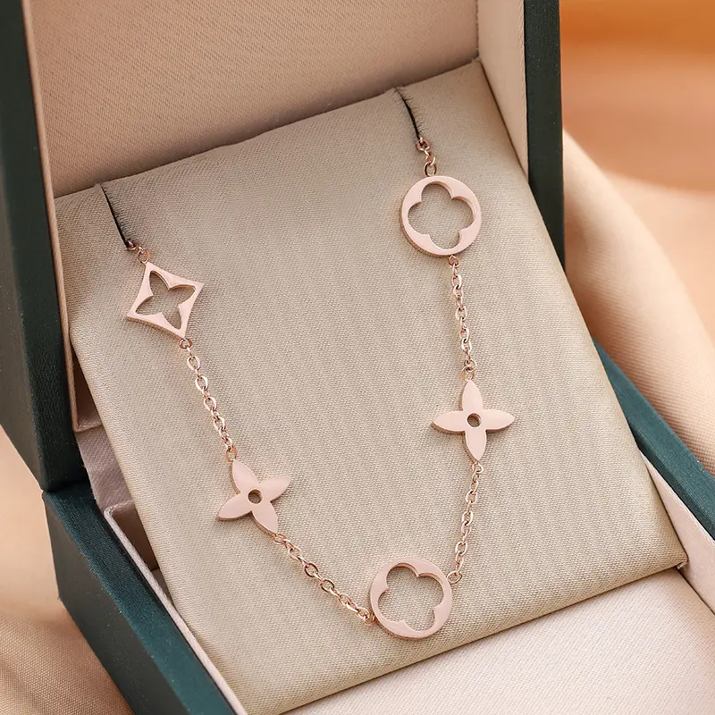 9271  Necklace Rose Gold