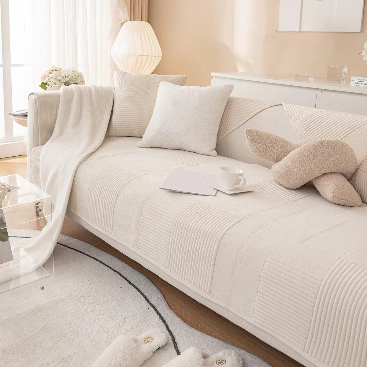 Apartment Furniture Sofa Cover, 1 Count Textured Sofa Cover Mat, Solid Color Quilted Non-slip Decor Couch Cover for Living Room, Machine Washable Home