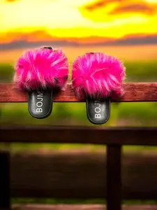 Women's Comfortable & Stylish Slippers for Everyday Wear - Versatile Home & Casual Outings Footwear