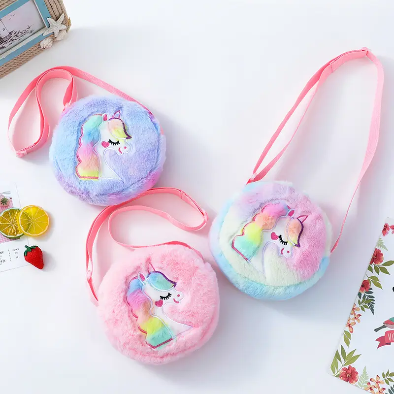 Unicorn Plush Shoulder Bag, Crossbody Fuzzy Fluffy Backpack for Girls, Kindergarten Gift, Cute Heart Design, Funny Bag, Perfect for Travel, Games, Christmas, New Year