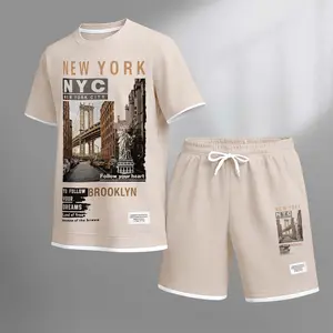 Men's The Statue of Liberty in New York Print Drawstring Shorts Set For Spring/Summer. Including A Short-Sleeved Shirt And Shorts, Suitable For Everyday Wear And Sports. A Two-Piece Set For A Relaxed And Energetic Lifestyle.