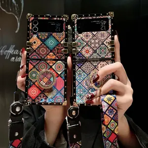 Ethnic style phone case, luxurious shockproof phone case with geometric pattern and checkered design suitable for Galaxy Z Flip 5/Z Flip 3/Z Flip 4/Z Flip 6/Z Flip 7.