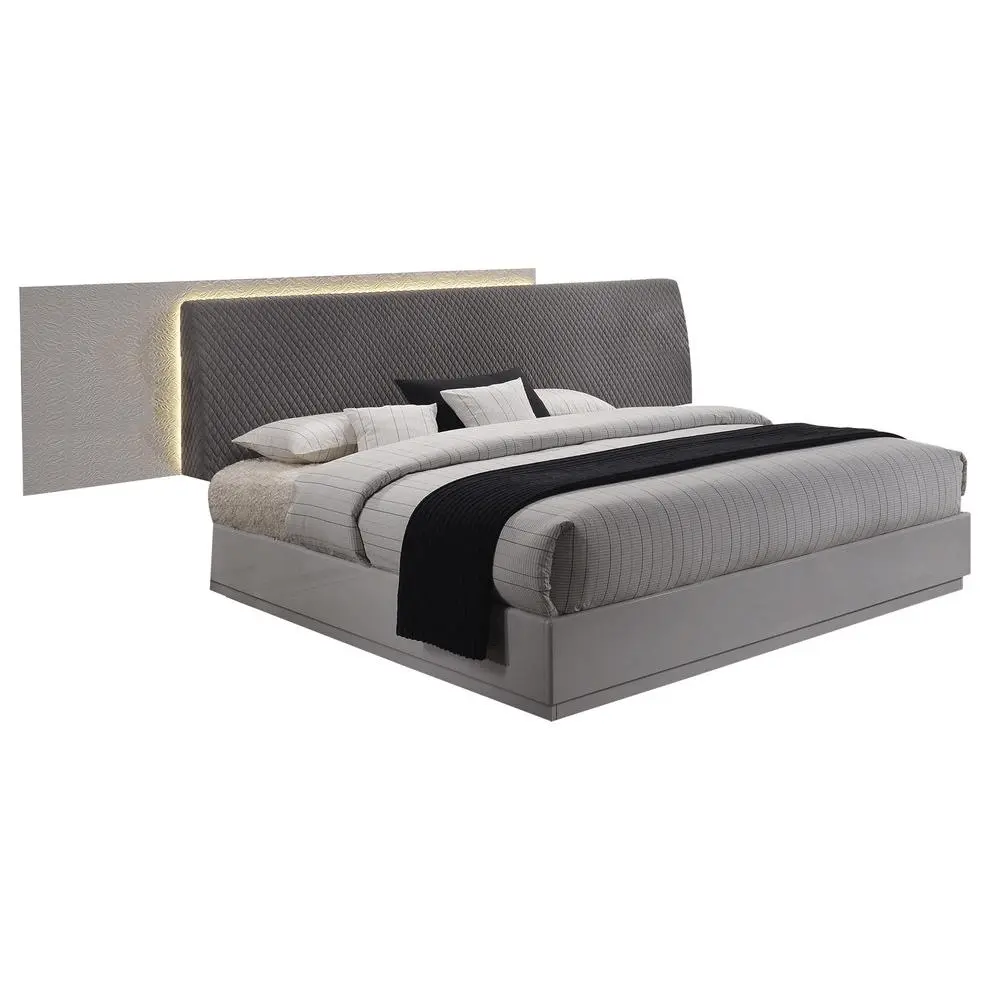Best Master Naple Poplar Wood Queen Platform Bed in Gray/Silver Line