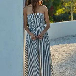 Marèa Striped Strapless Flare Dress