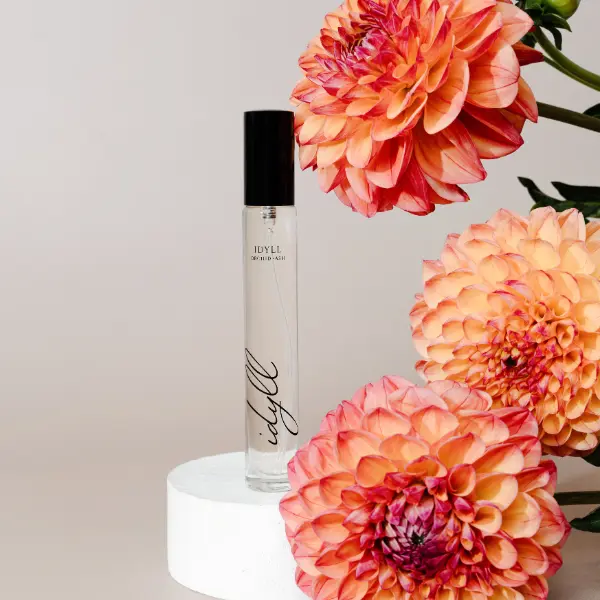 Orchid and Ash IDYLL Perfume Travel Spray, Warm Floral & Musky Vanilla Scent with Jasmine & Incense, Extrait de Parfum, 10ml, Vanilla Scents, Aromatic Scent