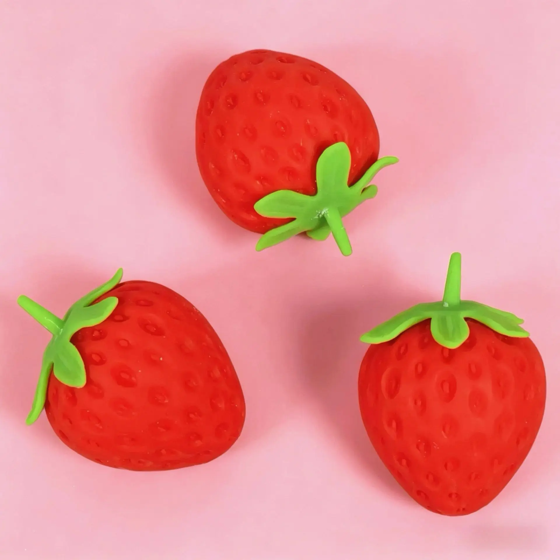 Realistic Strawberry Soft Foam Stress Relief Ball - Creative Squishy Toy, Ideal Party Gift for Home & Festive Occasions