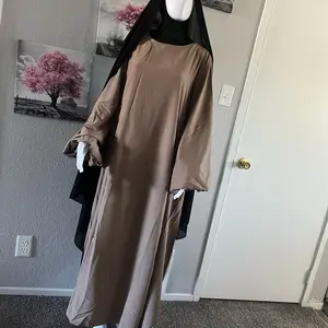 Xl scarf with beautiful Arabian dress and headcover