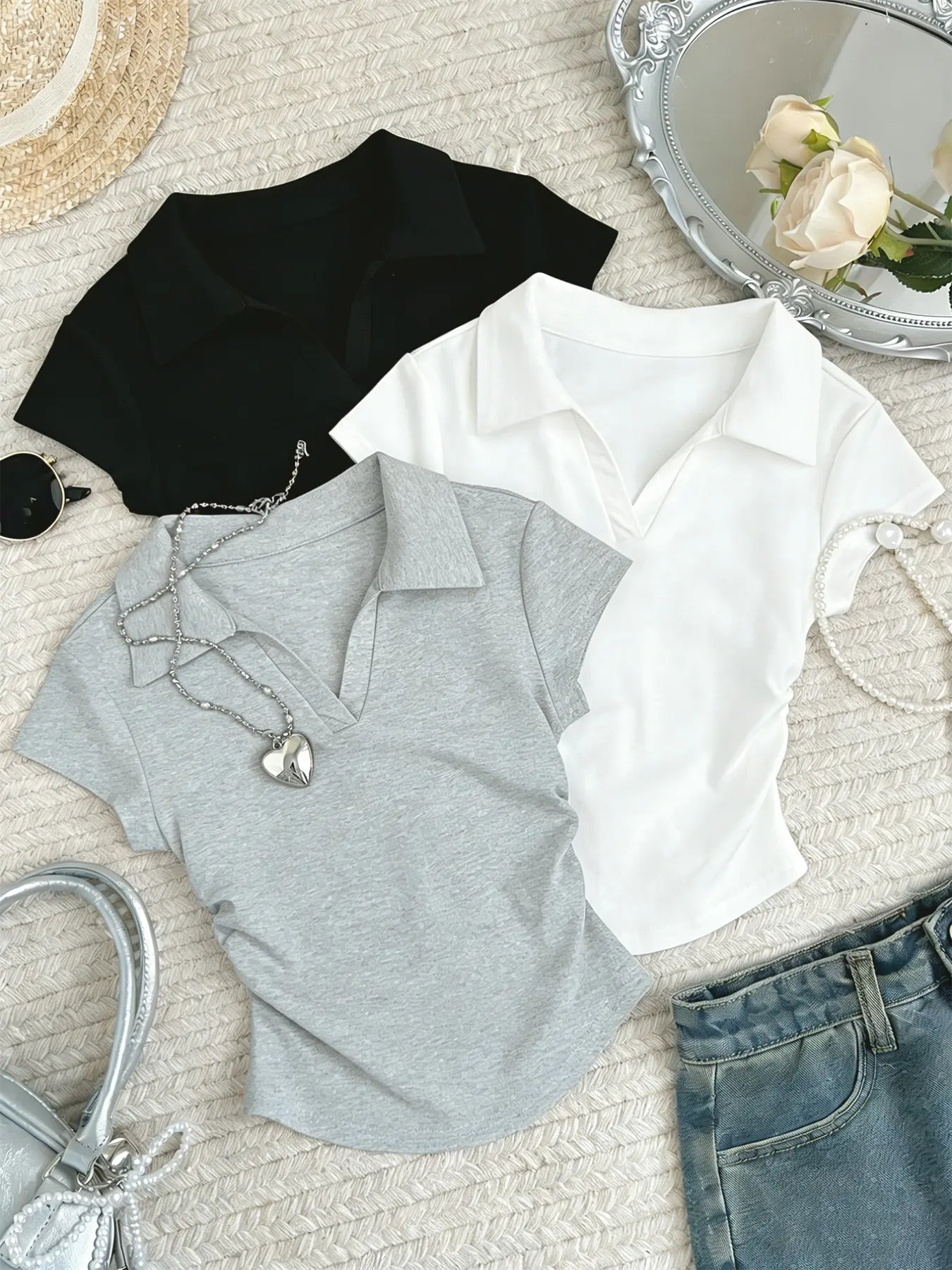 3 PCS Polo Collar V Neck Crop Tops for Women, Womenswear, Summer Tops, Y2K Aesthetic Short Sleeve Ruched Slim Fit Tops, Soft Stretchy Basic Casual T-Shirts, Coquette Outfit, Ruched Detailing, Daily Wear, Feminine Style for Teen Girls