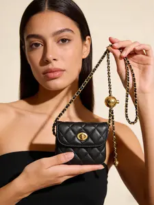 Ladies' 6-in-1 Convertible Bag: Crossbody, Shoulder, Clutch, Evening, Tote & Waistbag with Detachable Chain - Stylish & Compact Must-Have for Chic Girls