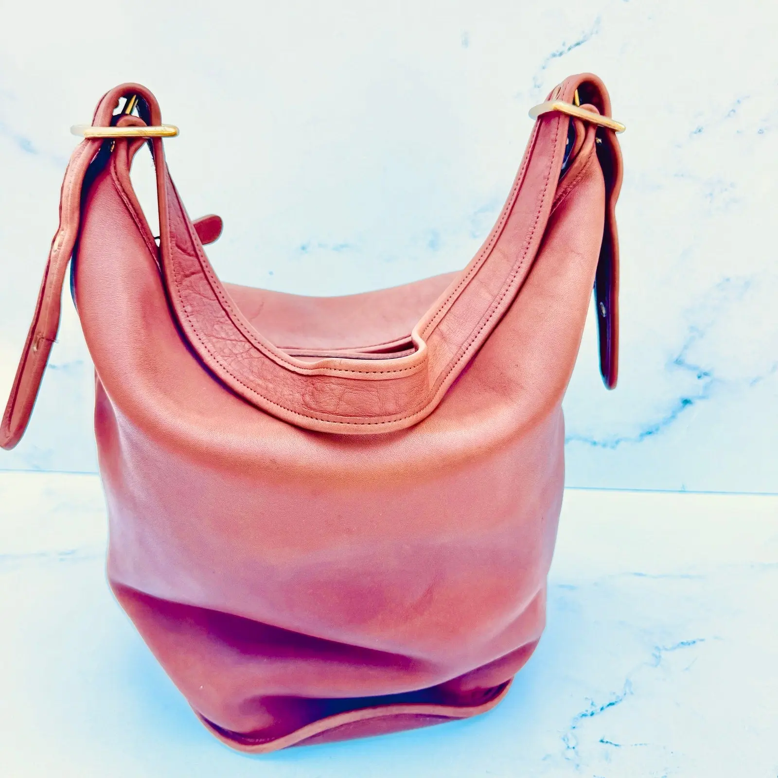 Pre-owned COACH LEATHERWARE EST. 1941 FINAL SALE Shoulder bags COACH Vintage Glove Tanned Sac Bucket Hobo Bag