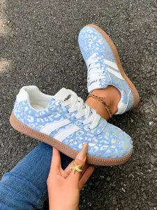 2026 Trendy Patchwork Retro Trainer Shoes, Low Top Casual Sports Shoes for Women, Breathable Plimsolls for Daily Commute, Slimming Effect
