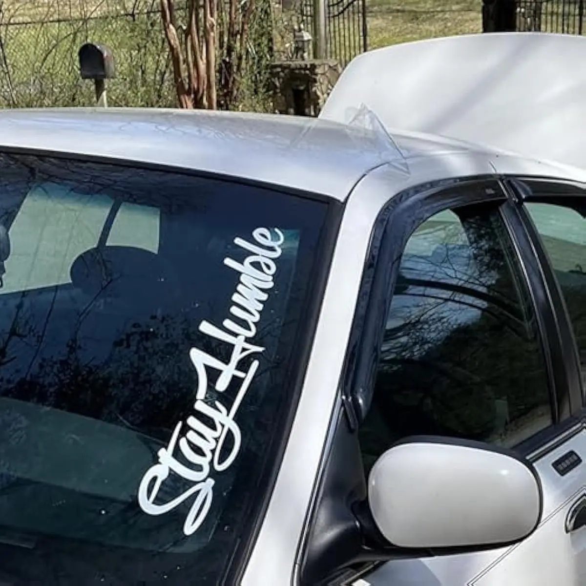 Stay Humble Car Windshield Banner Decal - Large White Script Vinyl Universal Car Sticker, Waterproof Logo Decal for Front/Rear Window, Easy to Apply, Removable Vehicle Accessory, Car Truck Decal, Cars Accessories