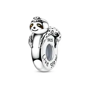 MULA 925 Silver-plated Sloth Safe Stopper Enamel Pendant - Engraved with "Live Slow" to symbolize a relaxed lifestyle, suitable for Pandora bracelets and necklaces - Gift for Women and Girls