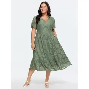 BLOOMCHIC Plus Size Floral Lace Shirred Surplice Neckline Midi Dress [M-6X]2026 Summer Vibes Swimweek, Women, Sleeve