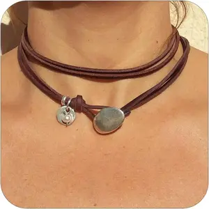 Boho Necklaces for Women Brown Suede Choker Necklace for Women Trendy Boho Layered Leather Necklace Western Turquoise Necklace Boho Jewelry Western Outfit for Women