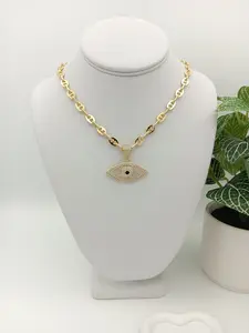 Unisex Gargantilla fashionable, 14k gold plated, high quality.