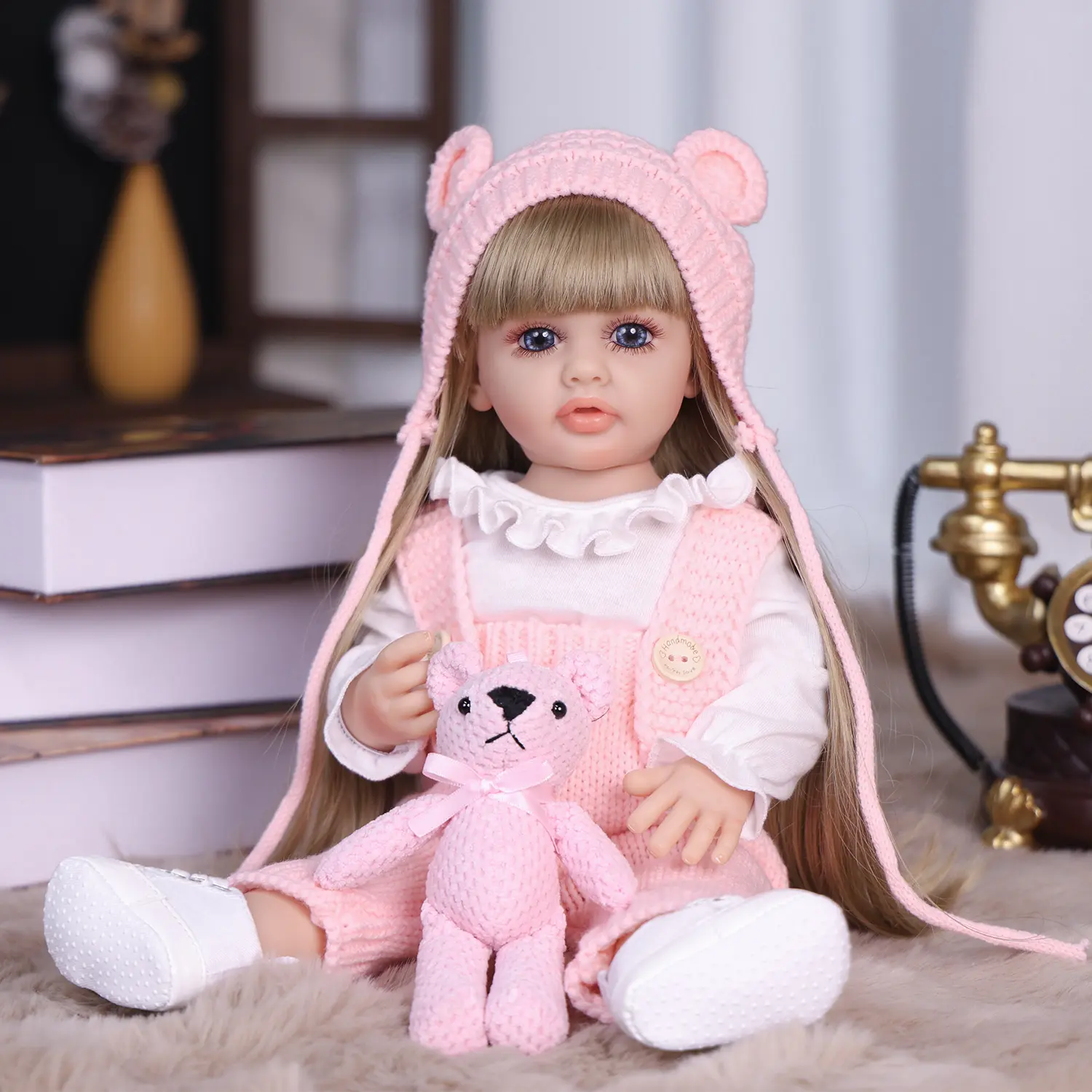 KEIUMI 17in Hyper-Realistic Silicone Soft Doll - Golden Hair, Charming Starry Eyes, Safe Smooth Texture, Lifelike Babydoll Soft Doll, Collectibles, Perfect Gift for Girls, Kids' Birthday/Christmas Toy