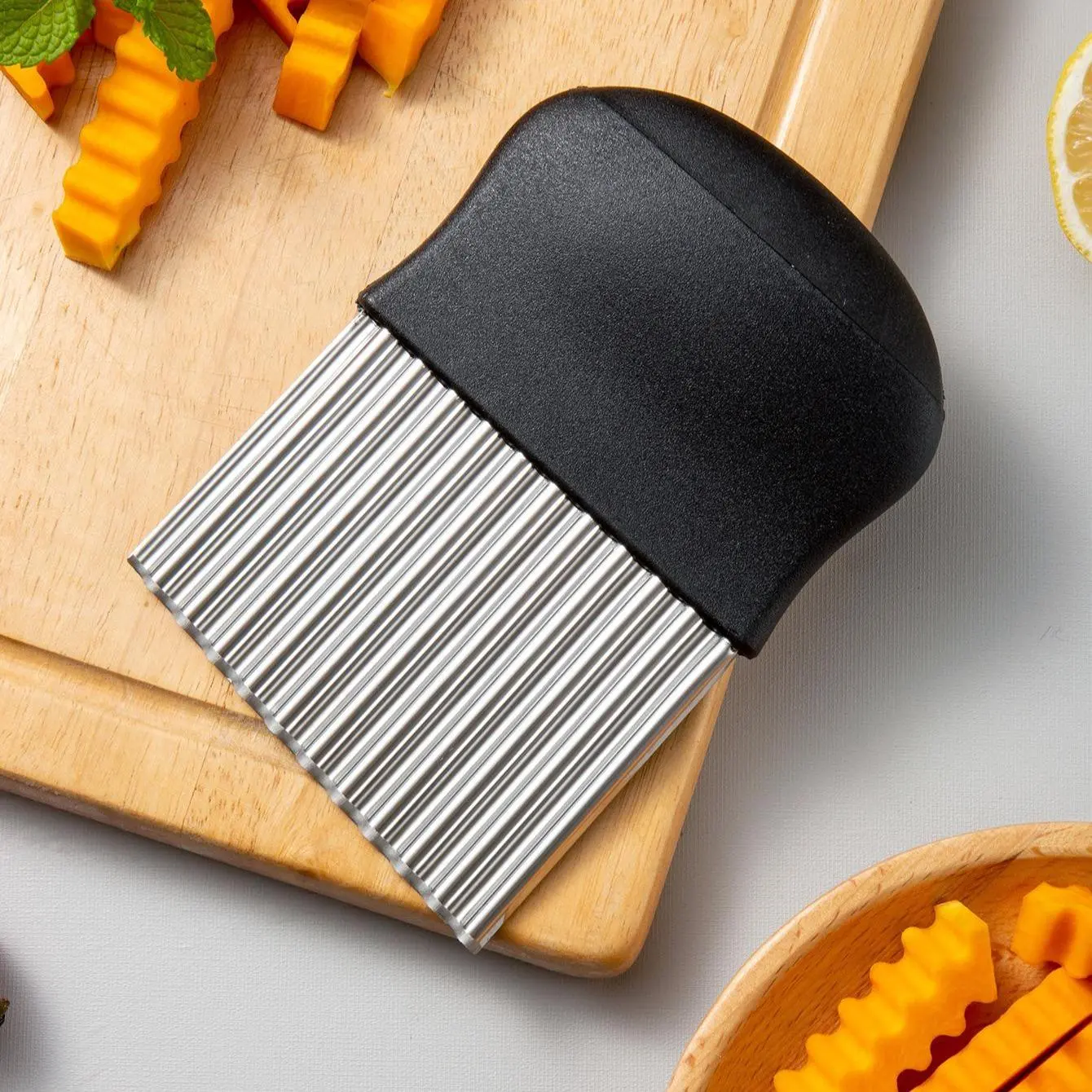 Wavy Blade Potato Slicer for Salads and Vegetables, Multi-Purpose Vegetable Slicer for Onions and More, Essential Kitchen Tool, Vegetable Cutting Slicer, Kitchen Gadgets