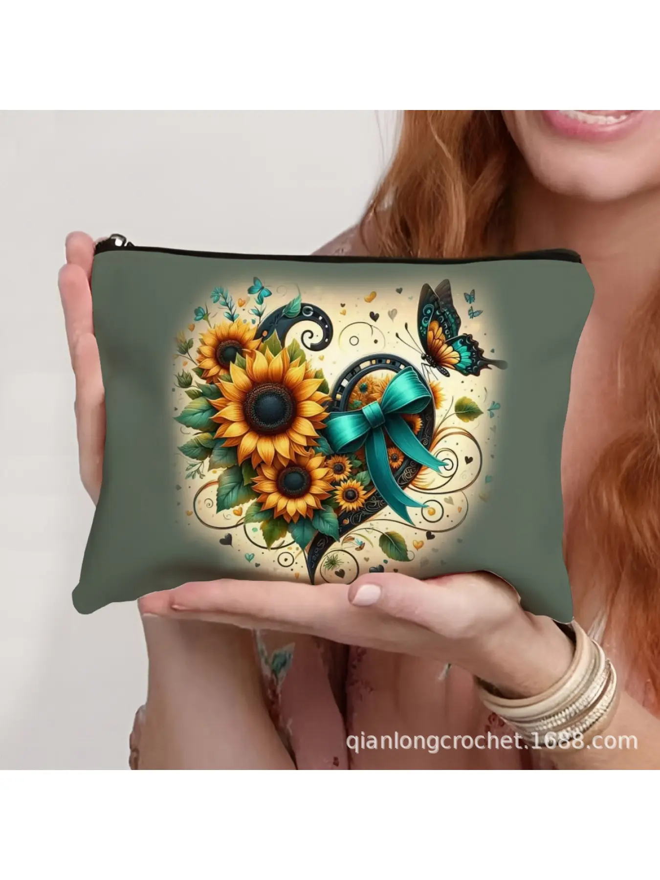 Hot-selling zipper-style trendy makeup bag with sunflower print