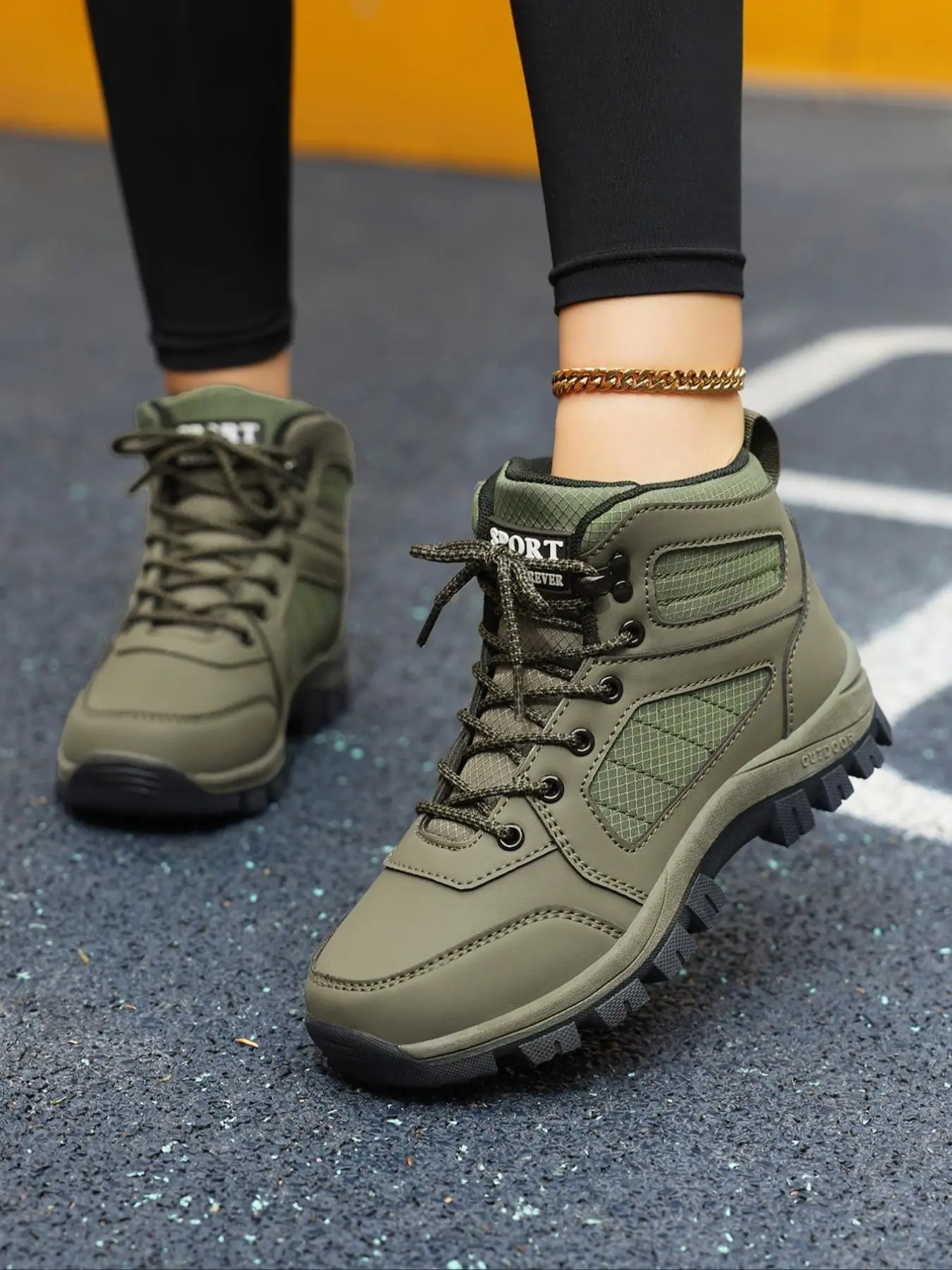 High-Quality Women's Hiking Shoes, Anti-Slip Durable Outdoor Footwear, Lace-Up Design with Ventilation Holes, Breathable Hiking Shoes, All-Day Comfort, Lightweight Hiking Boots, Premium Hiking Shoes, Outdoor Trekking Shoes