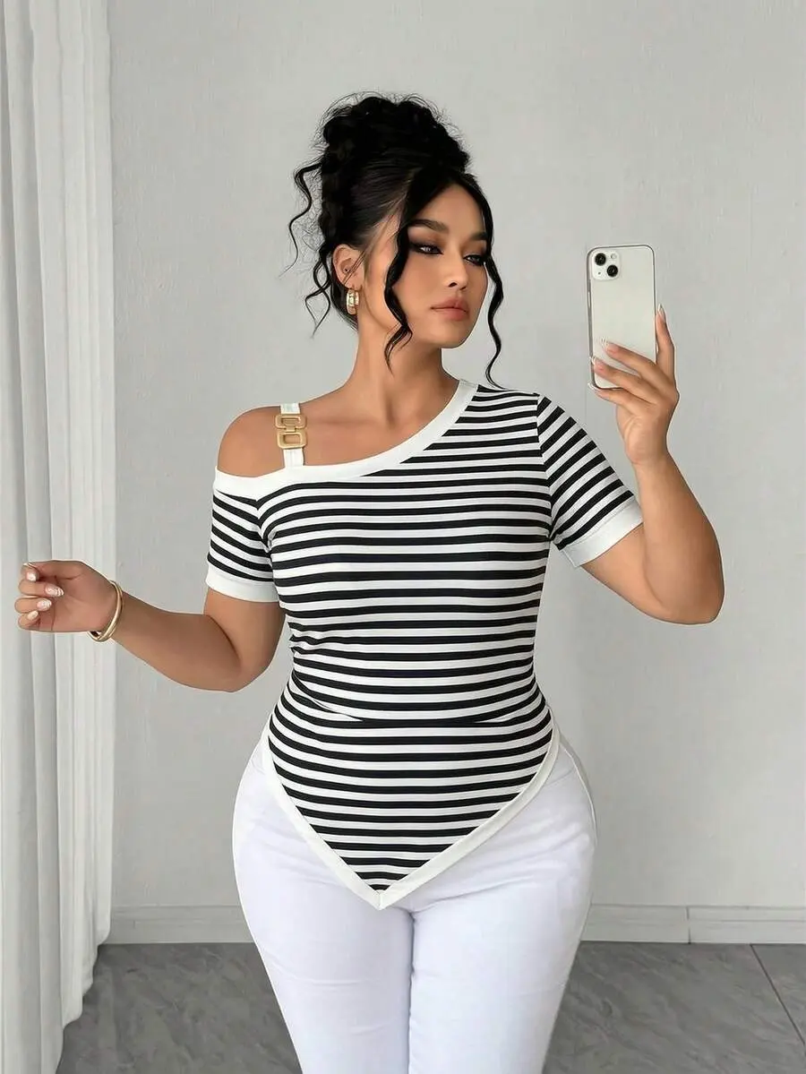 Plus Size Elegant Casual Asymmetric Color Block Metal Buckle Cold Shoulder Top