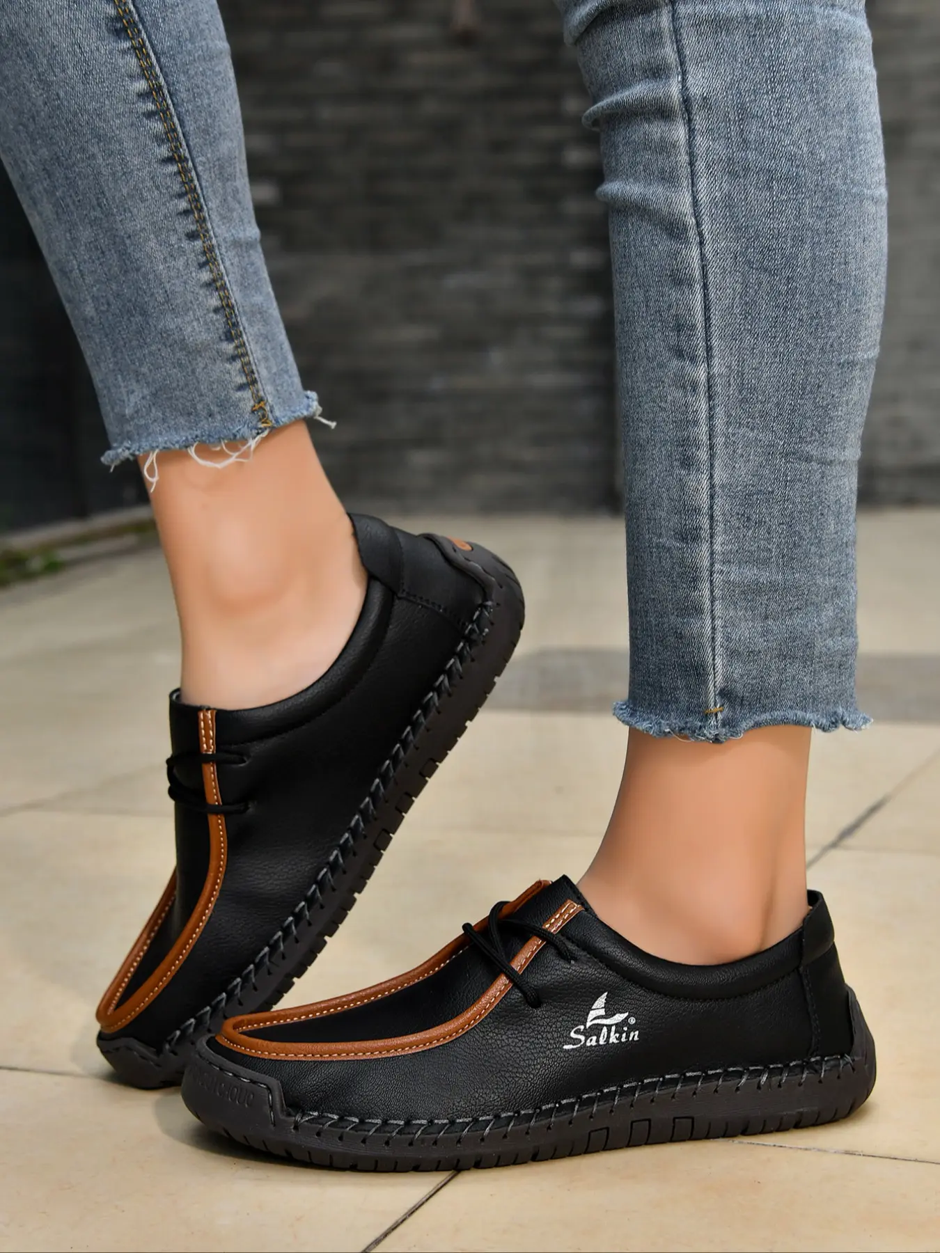 Women's Handmade Vintage Casual Shoes, Fashion Outdoor Lace-Up Sports Shoes, Simple Solid Color Loafers, Comfortable Low-Top Sneakers