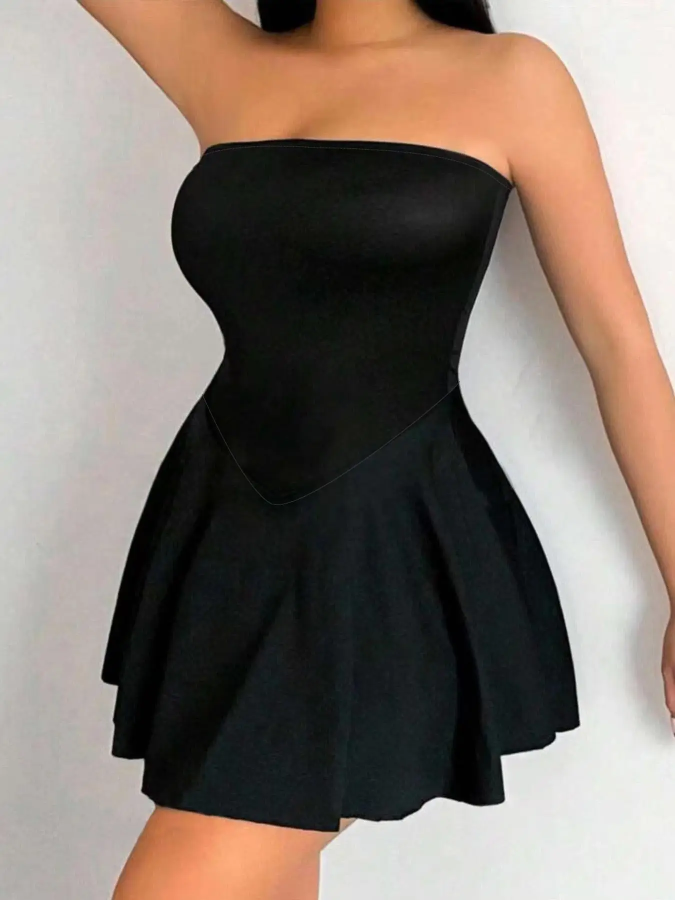 Women's Solid Peplum Tube Dress, Elegant Fashion Sleeveless A Line Short Dress for Party Dating Wear, Ladies Clothes for Summer, Womenswear