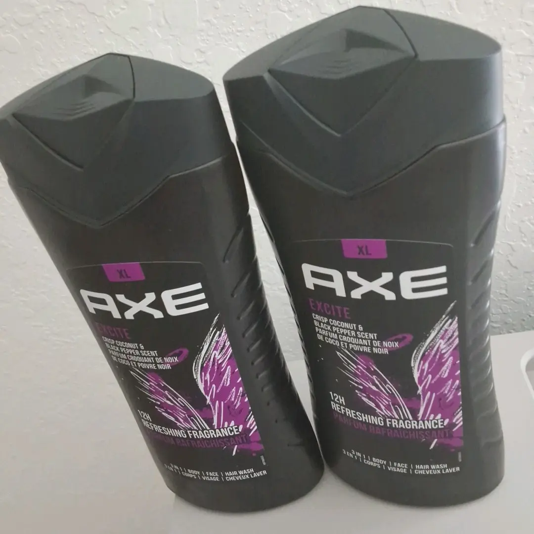 2 Excite body wash