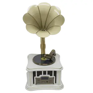 Mini Wooden Imitate Phonograph, Gramophone Shape, Earphone Jack, Connection, Stereo Speakers, Imitate Vintage Phonograph Speakers, Aux In, USB, Vintage, White