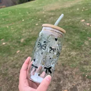 Glass Martini Cup with Vinyl Design and Cork Lid for Elegant Drinking Experience