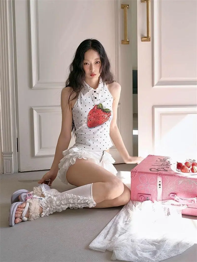 Cute Y2K Halter Tank Top, Polka‑Dot Strawberry Graphic Sleeveless Collared Backless Slim Fit Top