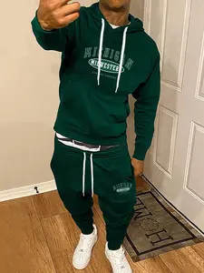 Manfinity Hypemode Men Letter Graphic Drawstring Hoodie & Sweatpants Casual Fabric