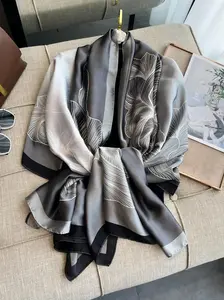 Women's Floral Print Silk Scarf, Floral Pattern Shawl, Lightweight Versatile Shawl Wrap for Sun Protection, Fashion Accessories for Daily Wear