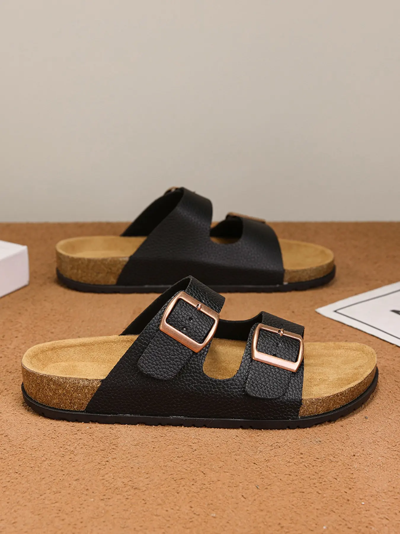 Southeast Asian Style Leopard Print Suede Sandals, Vintage Buckle Design, Casual Beach Shoes for Men and Women, All Seasons Comfort