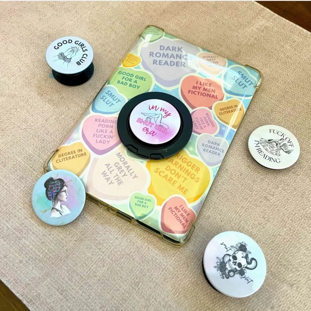 Spicy Bookish Swappable PopSocket for Smut Reader l Spicy Book Readers Gift for Bookworm l E-Reader Accessories l Kindle Reader l Book Popsocket l Phone Stand