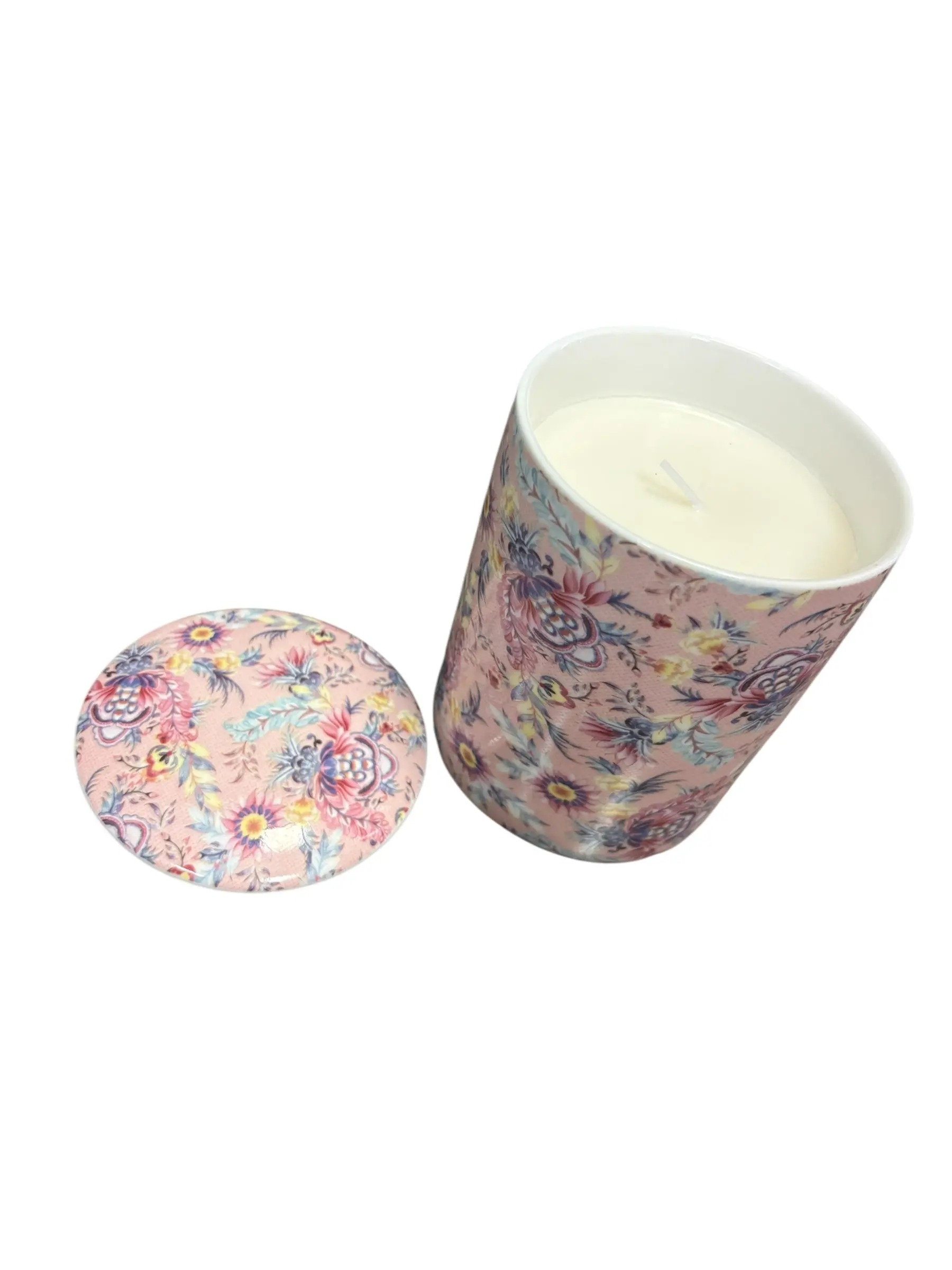 LIGHTLY SCENTED LIDDED CANDLE BOX