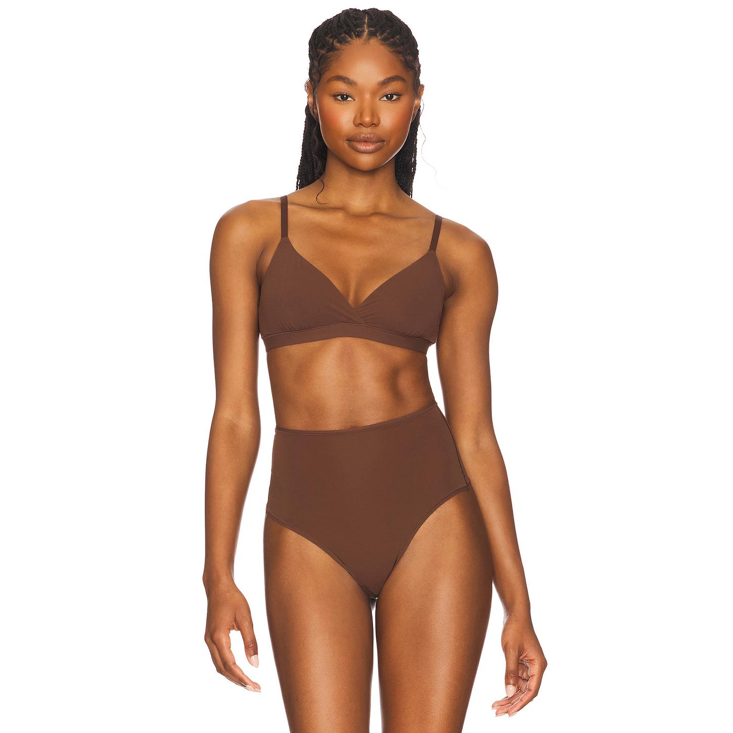 SKIMS Fits Everybody Crossover Bralette in Sand