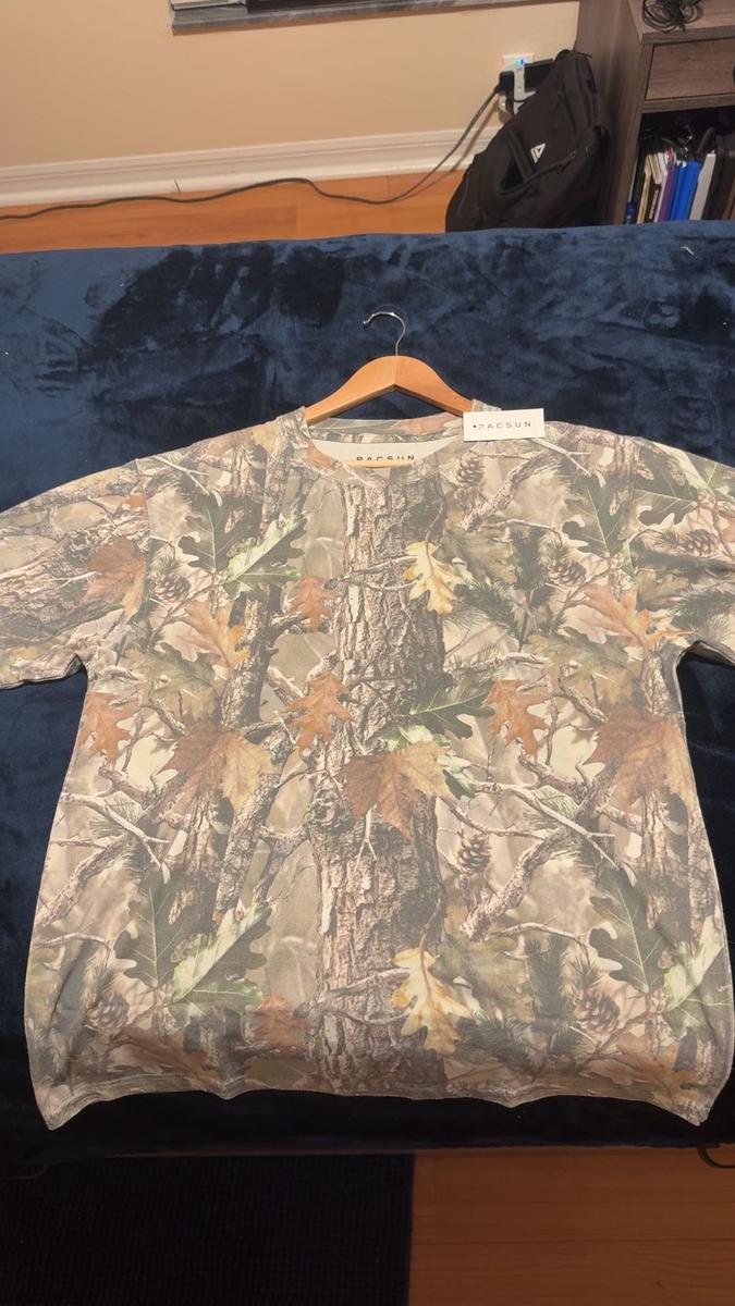 Item: Green, MED SIZE