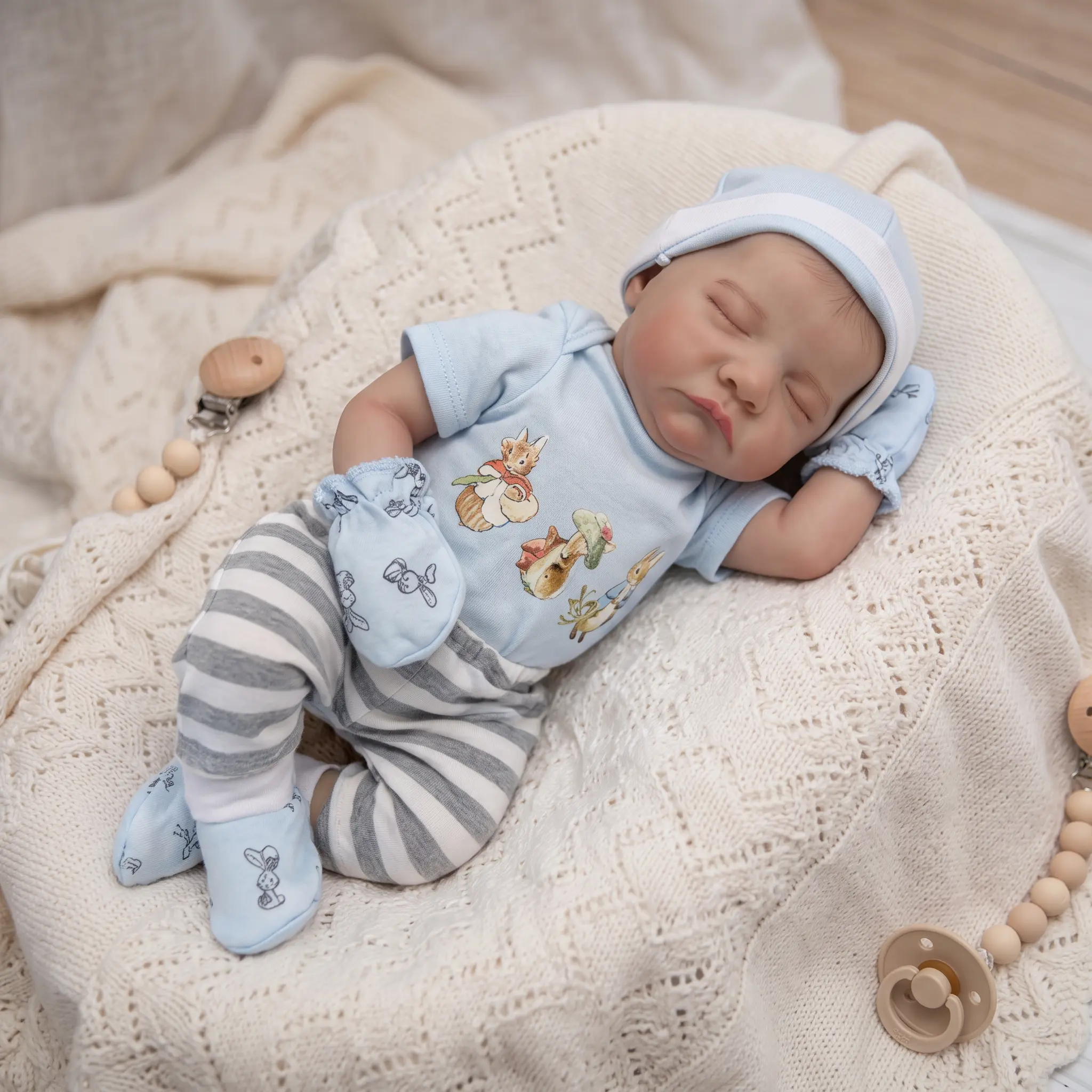 Lifelike Reborn Baby Dolls 18 Inch Full vinyl body Real Life Baby Dolls gifts for Mother's Day Valentine's Day Children's Day & Christmas