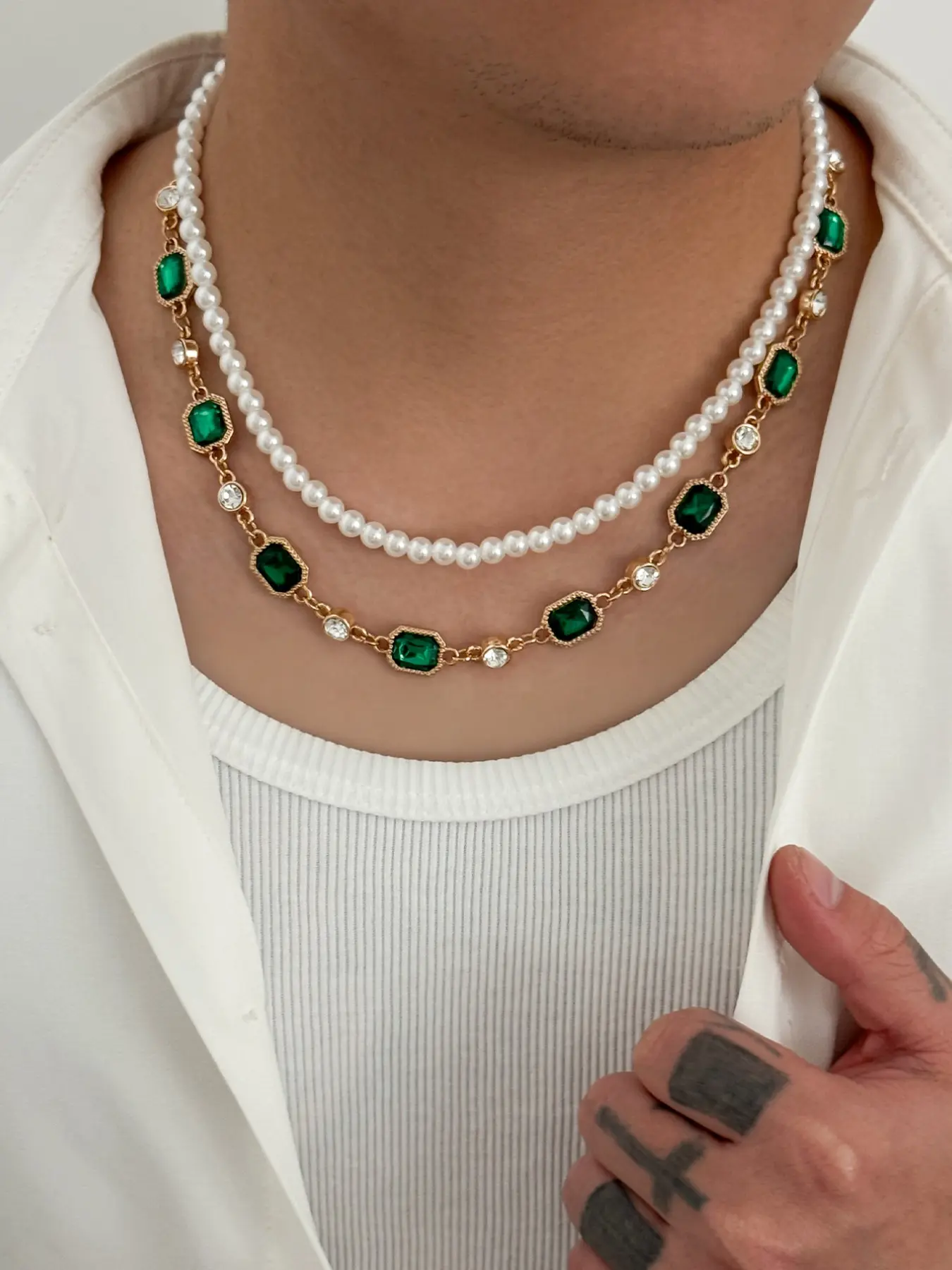 Elegant Zircon Locket Necklace, Vintage Design, Perfect for Office & Parties, Ideal Valentine's Day Gift for Husband
