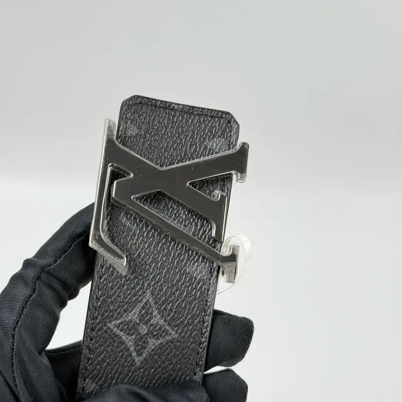 Pre-owned LV Belt black Monogram Pattern with Gunmetal Gray Buckle(u)95