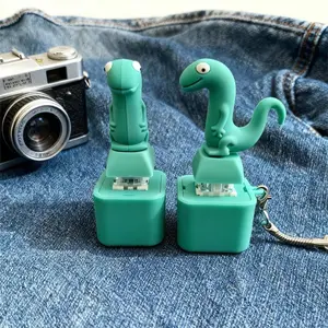 Lizard-Shaped Button Sound Keychain Toy Interactive Stress-Relieving Gadget with Satisfying Click Sound Quirky Green Design Perfect for Gifting on Holidays