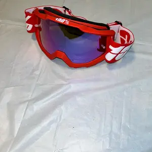 100% goggles