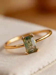 1pc Rectangle Natural Moss Agate Ring Promise Ring for Women Girlfriend EngaSynthetic Gemstoneent Birthday Gift Daily Jewelry Gifts (Natural Stone Color Is Random)