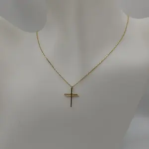 10k Cross-style nail chain