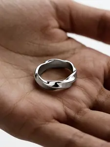 Men's Stainless Steel Ring Simple Design Stackable Rings Daily Wear Jewelry Accessory, Durable & Stylish Men's Fashion Accessories