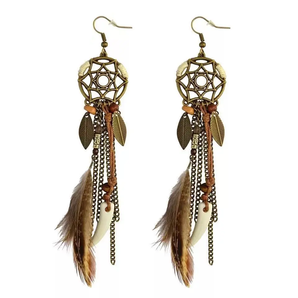 H2487 1 Wolf Teeth Feather Earrings