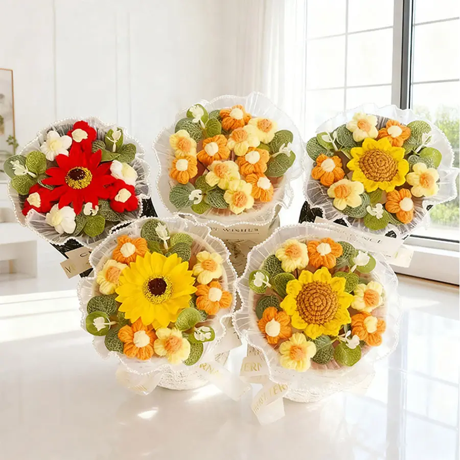Sunflower Yarn Valentine's Day Bouquet, Graduation Handheld Soap Flower Arrangement, Teacher's Day Gift, Small Fragrant Flower Bundle