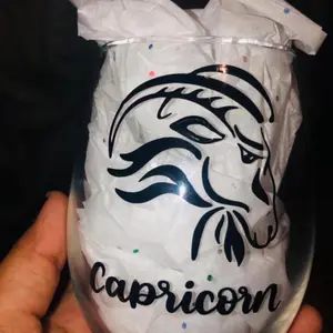 Customized wine glasses